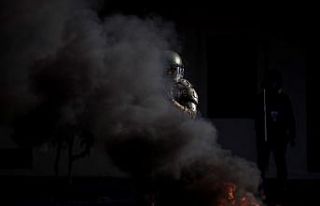 Şili’de tutuklu göstericiler için yapılan protestoya...