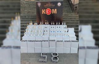 Sivas’ta Bin 620 litre etil alkol ve 156 adet alkol...