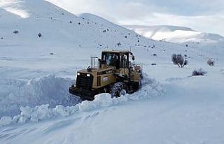 Soğanlı Dağında karla mücadele çalışmaları...