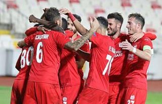 Spor Kulüpleri Sivasspor’u tebrik etti