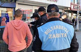 Sultanbeyli’deki meydanlarda drone ile sigara yasağı...