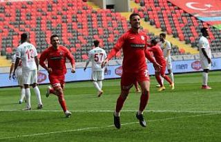 Süper Lig: Gaziantep FK: 1 - Yeni Malatyaspor: 0...