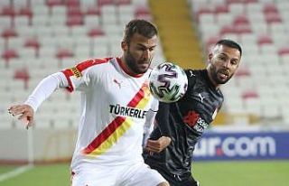 Süper Lig: Sivasspor: 0 - Göztepe: 0 (İlk yarı)
