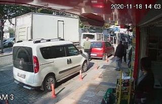 Sürücüsü kriz geçiren kamyonet ışıklarda bekleyen...