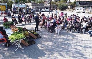 Tarsus’ta yerli tohumların dağıtımı sürüyor