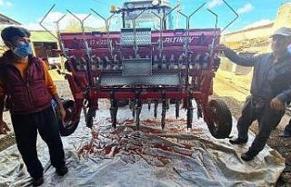 Tavşanlı çiftçisine ’Mibzerin’ bilgilendirmesi