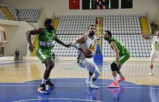 TBL: Manisa BBSK: 75 Mamak Belediyespor: 73