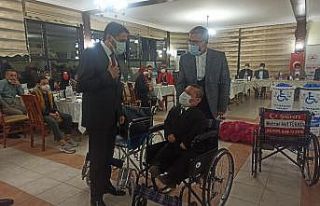 Tekerlekli sandalyeler şehit isimleriyle dağıtıldı