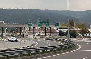 TEM Otoyolu Bolu Dağı Tüneli 27 gün sonra trafiğe...