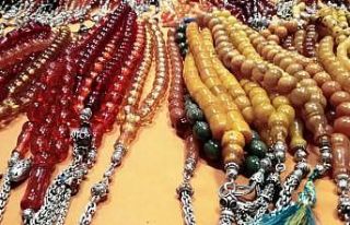 Tespihlerin gramı altınla yarışıyor