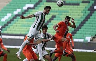 TFF 1. Lig: Bursaspor: 0 - Adanaspor: 0 (İlk yarı...