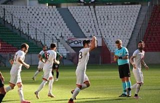 TFF 2. Lig: Amed: 3 - Kocaelispor: 0