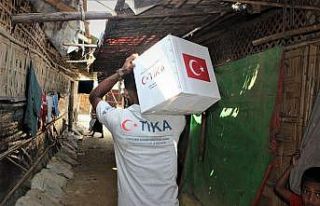 TİKA Bangladeş’teki Arakanlı mültecileri yalnız...