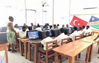 TİKA Namibya’ya Bilgisayar Laboratuvarı kurdu