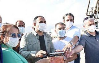 Toroslar’da aromatik bitkiler üretim tesisi kuruluyor
