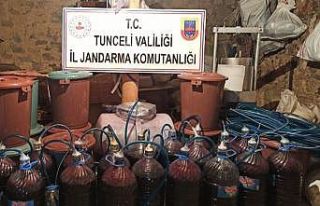 Tunceli’de 500 litre sahte içki ele geçirildi