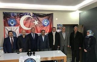 Türk Diyanet-Sen Vakfında devir teslim töreni yapıldı