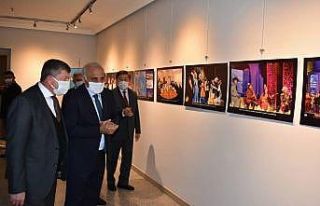 Türk Dünyası Kültür Başkenti Resim Sergisi Trabzon’da...