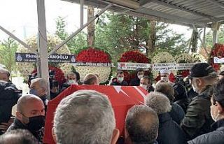 Türk müziğinin duayen ismi Timur Selçuk, son yolculuğuna...