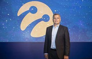 Turkcell 1,7 milyon depremzedeye ‘Acil Durum Paketi’...
