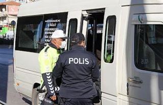 Vakaların arttığı İzmir’de toplu taşıma araçlarında...