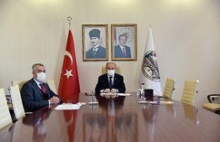 Vali Karadeniz başkanlığında Covid-19 tedbirleri...