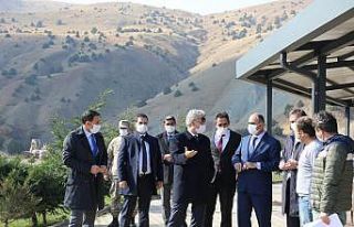 Vali Makas, Ergan Dağında incelemelerde bulundu