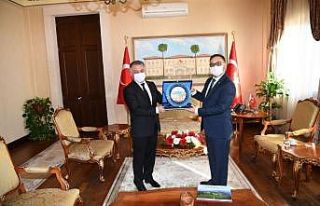 Vali Yazıcı: "Antalya’yı 450 bin civarında...
