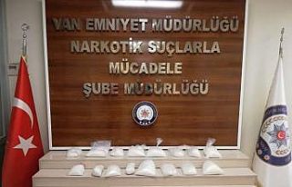 Van’da 13 kilo metamfetamin ele geçirildi