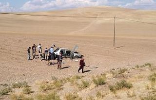 Virajı alamayan otomobil takla attı: 3 yaralı