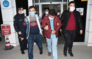 Yabancı uyruklu kadını sırtından bıçaklayan...