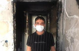 Yangında evi kül olan adam yetkililerden yardım...
