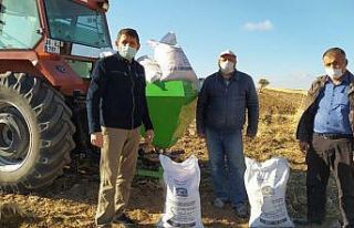 Yerli ve Milli Tohumların Ulaşamadığı Çiftçi...