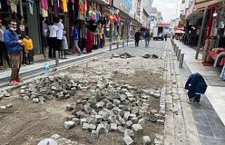 Yol bakım ve onarım çalışmaları sürüyor