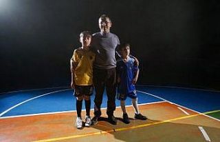 Yöneticiler çekti, futbolcu ve antrenörler rol...