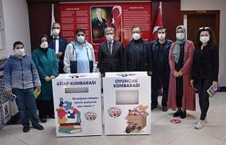 Yunusemre’de kitap ve oyuncak kampanyası