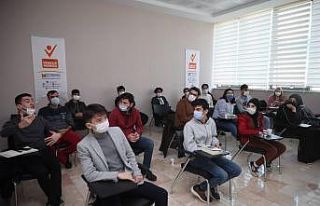 Zeytinburnu Gençlik Merkezi’nde “Greenbox”...