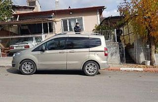Ziyarete geldiği torununun evinde ölü bulundu
