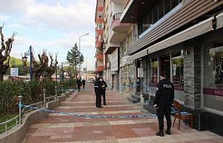 19 yaşındaki genç balkondan düşerek öldü