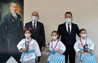 2020 yılında derece alan sporcular ödüllendirildi