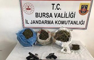 5 kilo uyuşturucu ’Takip’e takıldı