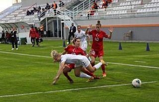 A Milli Kadın Futbol Takımı, Rusya’ya 2-1 mağlup...