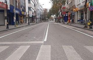 Adıyaman’ın cadde ve sokakları boş kaldı
