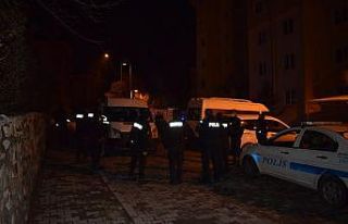 Aile içi tartışma kanlı bitti: 1 ağır yaralı