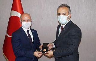 Ak Parti Bursa İl Başkanı Davut Gürkan oldu