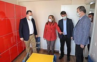Akhisar Belediyesi Kreşi açılış için gün sayıyor