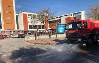 Akhisar’da dezenfeksiyon çalışmaları sürüyor