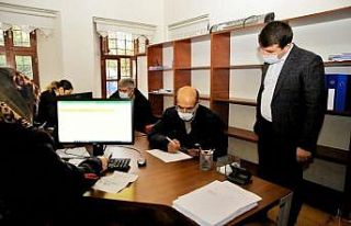 Aksaray Belediyesinden esnaflara bin lira destek
