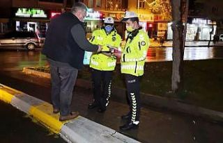 Aksaray’da kısıtlama emniyetin sıkı denetimleriyle...