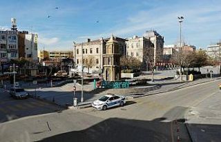 Aksaray’da sokak ve caddeler kısıtlamada boş...